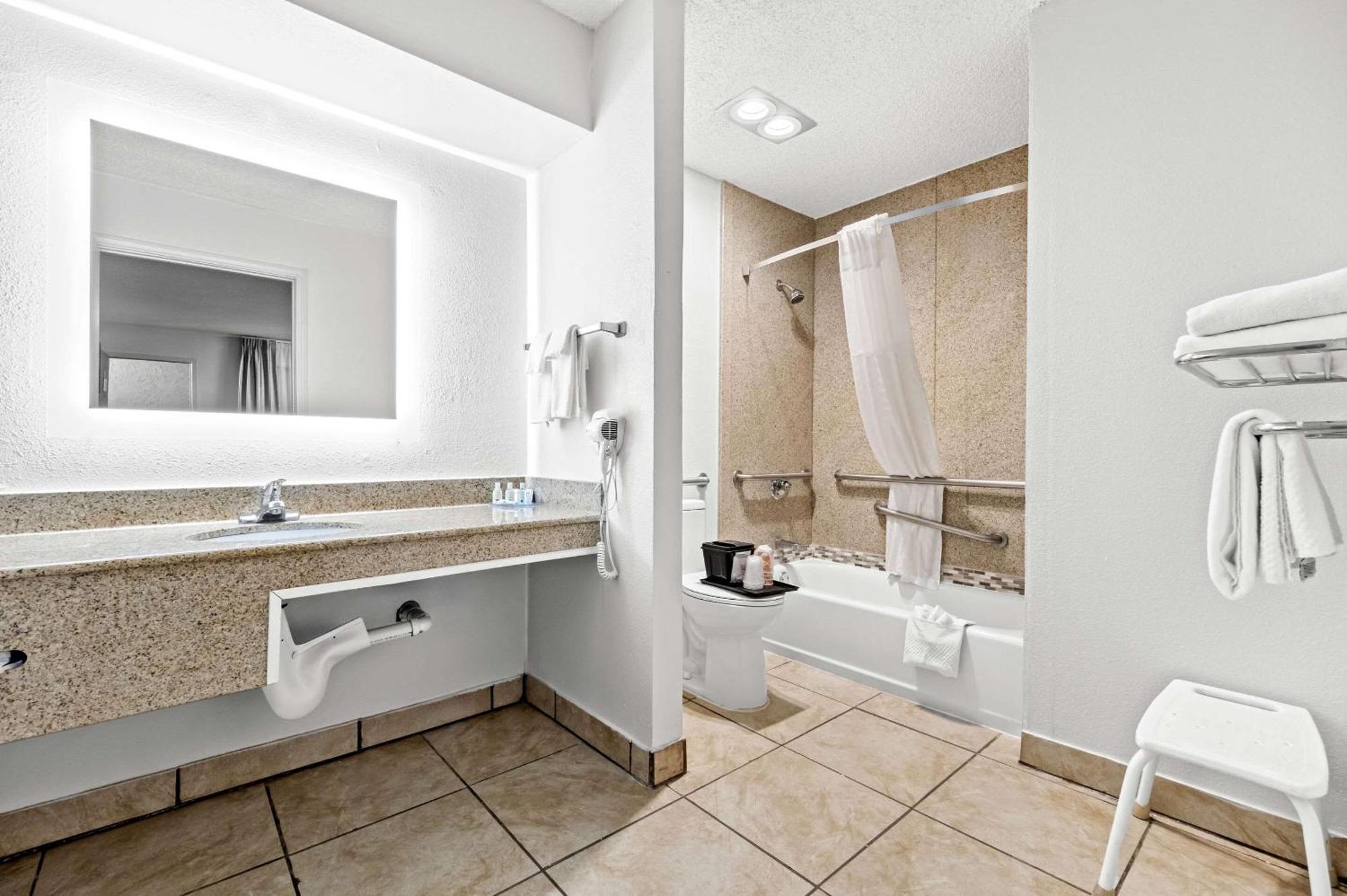 Quality Inn Plainview Kültér fotó